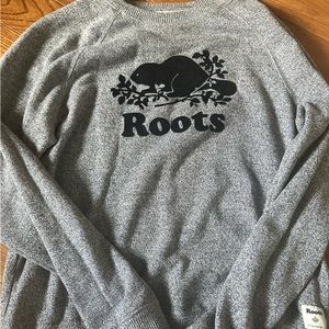Roots Salt & Pepper crewneck